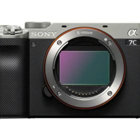 【ポイント10倍】 SONY デジタル一眼カメラ α7C ILCE-7C ボディ [シルバー] 【P10倍】