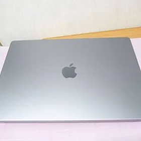 M2Max MacBookPro 16インチ　シルバー　美品　使用少ない Apple MacBook Pro 16インチ M2 Pro / M2 Max (2023) 新品¥173,800