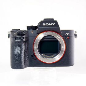【中古】 (ソニー) SONY α7RIII (ILCE-7RM3)【中古カメラ デジタル一眼】 ランク：B