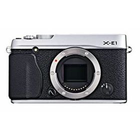 【中古】FUJIFILM ミラーレス一眼レフカメラ X-E1 ボディ 1630万画素 シルバー FX-X-E1S(ミラーレス一眼)