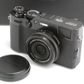 【中古】【並品】富士フイルム X100V ブラックボディ CA01-B2222-2P3 FUJIFILM APS-C Xシリーズ デジカメ コンデジ ハイブリッドファインダー 中古