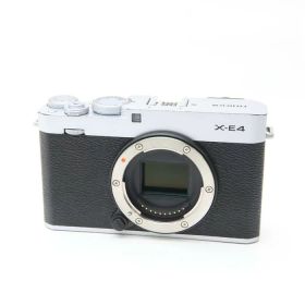 【中古】 《並品》 FUJIFILM X-E4 ボディ シルバー [ デジタルカメラ ]