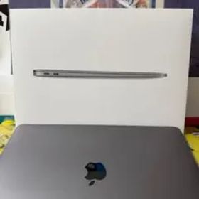 APPLE MacBook Air MRE82J/A シルバー 256GB