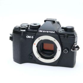 【中古】 《美品》 OM SYSTEM OM-5 ボディ ブラック [ デジタルカメラ ]