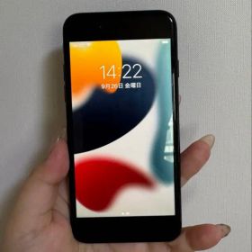 Apple iPhone 7 ジェットブラック 本体