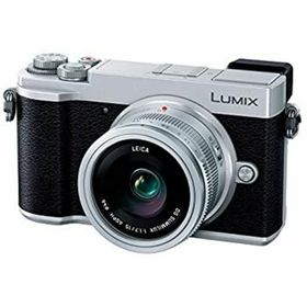 【中古】「非常に良い」パナソニック ミラーレス一眼カメラ ルミックス GX7MK3 単焦点ライカDGレンズキット シルバー DC-GX7MK3L-S(ミラーレス一眼)