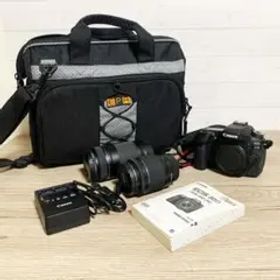 【美品】キャノン EOS 80D ダブルズームキットデジタル一眼レフ バッグ付き