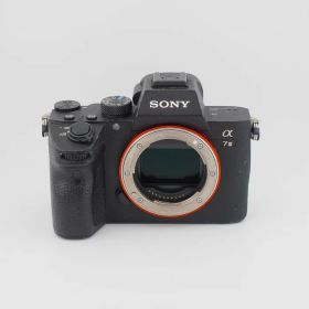 【中古】 (ソニー) SONY ILCE-7M3【中古カメラ デジタル一眼】 ランク：B