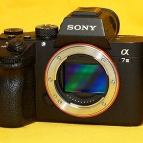 ★一発即決★画像4,5は別売に★ソニー「α7 III」純正レンズ＆64GB付★位相差AF＆手ぶれ補正★最新ファームウェアに更新済★SONY ILCE-7M3