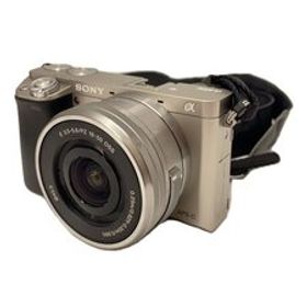 SONY◆デジタル一眼カメラ α6000 ILCE-6000L パワーズームレンズキット [ブラック]