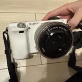 SONY ミラーレス一眼 ホワイト α6000