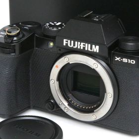 【中古】【良品】富士フイルム FUJIFILM X-S10 ボディ CA01-R2776-2P3 Xマウント APS-C 手ブレ補正 EVF 中古