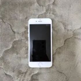 Apple iPhone 7 シルバー 4.7インチ 本体 32GB