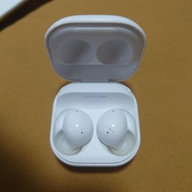 サムスン(SAMSUNG)のワイヤレスイヤホン Galaxy Buds2(ヘッドフォン/イヤフォン)