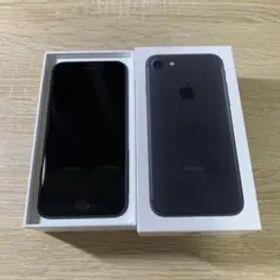 Apple iPhone7 128GB ブラック(MNCK2J/A)国内版SI…
