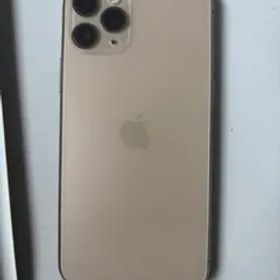 iPhone 11 Pro ゴールド 本体