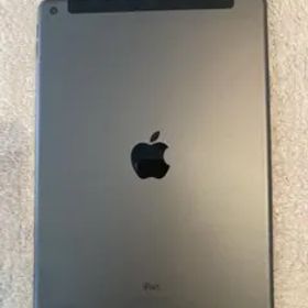 iPad 第9世代 本体(256gB)+カバー+キーボード