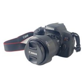 CANON◆デジタル一眼カメラ EOS Kiss X8i ダブルズームキット DS126571