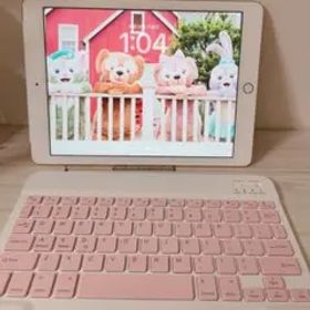 iPad第6世代 32GB ピンクゴールド ピンクキーボード WiFiモデル
