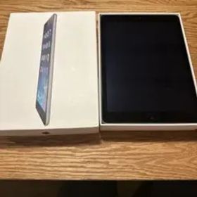 iPad Air Wi-Fiモデル 16GB MD785J/A スペー