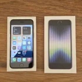 iPhone SE (第3世代) スターライト