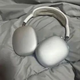 Apple AirPods Max ワイヤレスヘッドホン シルバー