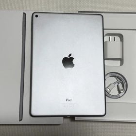 Apple iPad Air 2 10.2インチ シルバー 本体（128GB）