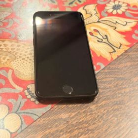 超お得！ Apple iPhone SE ブラック 箱、充電ケーブル