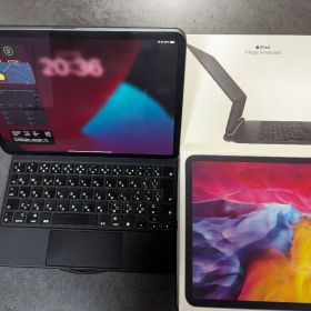 iPad Pro 11インチ (第二世代) 512 GB Magicキーボード