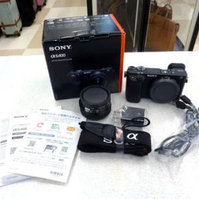 ソニー ミラーレス一眼 α6400 パワーズームレンズキット ブラック ILCE-6400L B