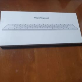 【新品未開封】Magic Keyboard 英語 UK版