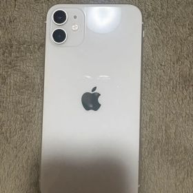 Apple iPhone 11 ホワイト 本体