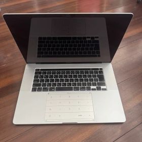 MacBook Pro 2019 16インチ フルスペック(SSD以外)