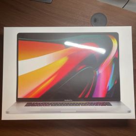 Apple MacBook Pro 16インチ シルバー