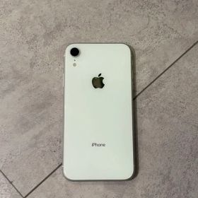 Apple iPhone XR ホワイト 本体