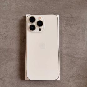 Apple iPhone 13 Pro ホワイト 本体 イヤフォン付き