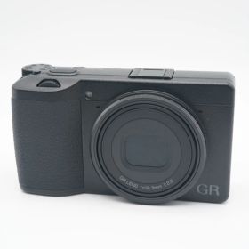 ほぼ新品 RICOH GR III シャッター回数1977回！