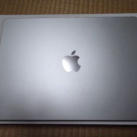 Apple MacBook Air M2 2022