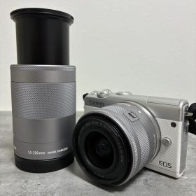 ⭐️極美品⭐️元箱付き⭐️Canon EOS M100 ダブルズームキット ホワイト