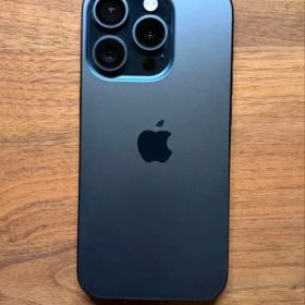 iPhone 15 Pro Blue Titanium 256GB 本体