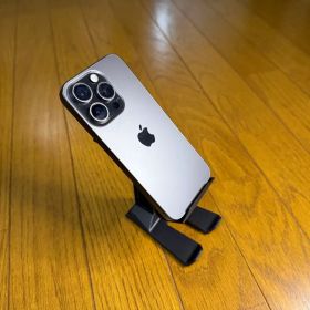 Apple iPhone 15Pro ブラック本体