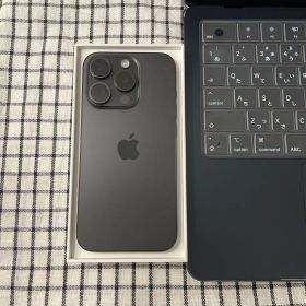 iPhone 15 pro simフリー ブラック