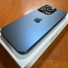 美品 iPhone 15 Pro 128GB ブルーチタニウム SIMフリー