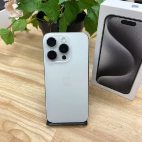 iPhone 15Pro 256GB ホワイト国内版SIMフリー送料無料