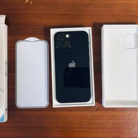 【ケース/新品フィルム付属】iPhone 13 mini 128GBミッドナイト