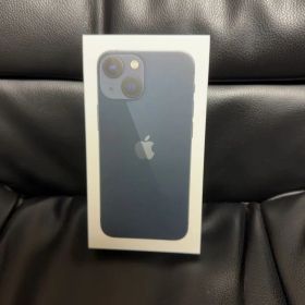 Apple iPhone 13 mini ミッドナイト ケース付き