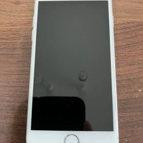 iPhone 8 本体 シルバー64GB simフリー