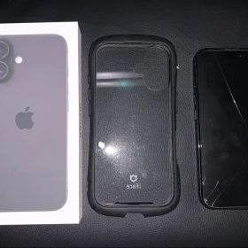 iPhone16 128gb ブラック SIMフリー 美品 iFaceケース付き