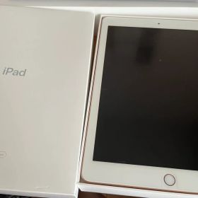 iPad A1893 第6世代 9.7センチ