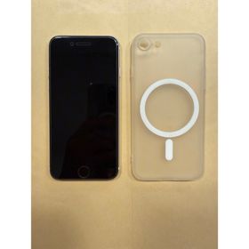 アイフォーン(iPhone)の極美品 iPhone se3 ホワイト 128 バッテリー100% SIMフリー(スマートフォン本体)